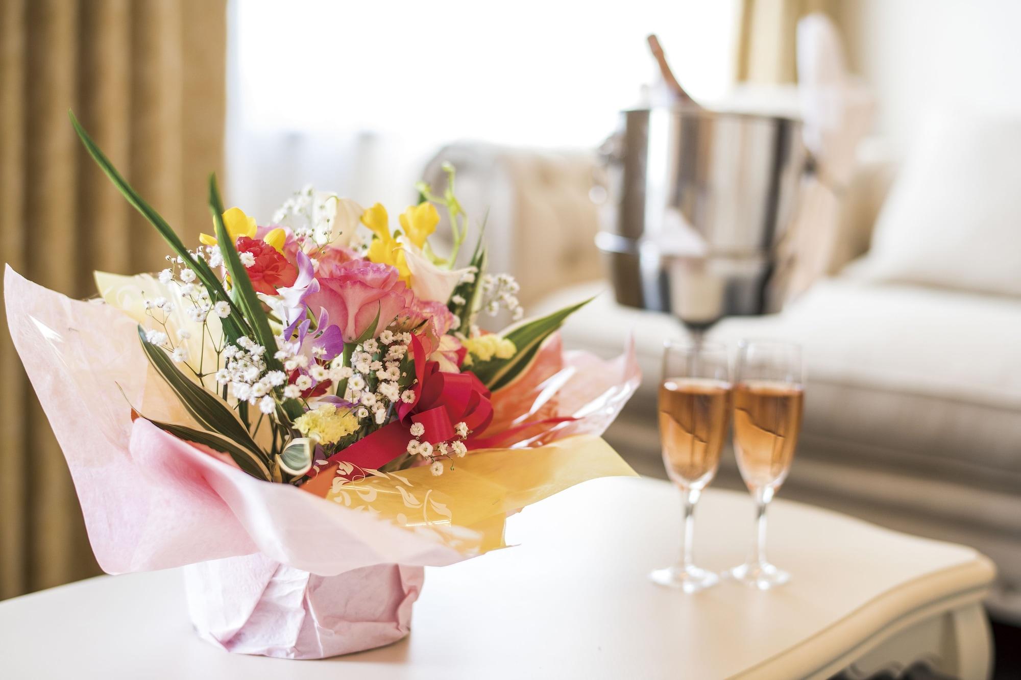 โฮเต็ล พอร์ต พลาซ่า ชิบะ Hotel ภายนอก รูปภาพ A bouquet of flowers