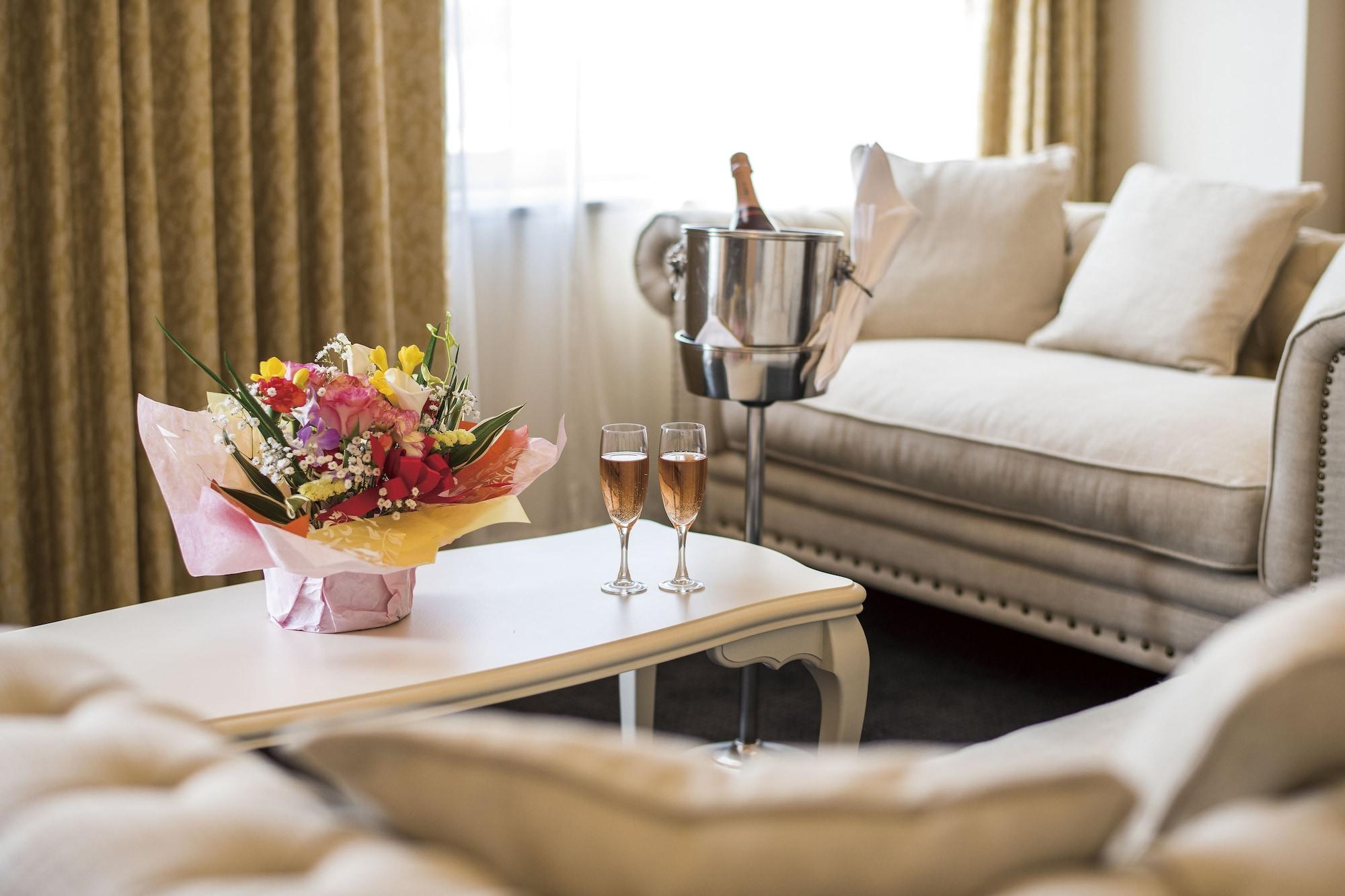 โฮเต็ล พอร์ต พลาซ่า ชิบะ Hotel ภายนอก รูปภาพ A suite at the hotel