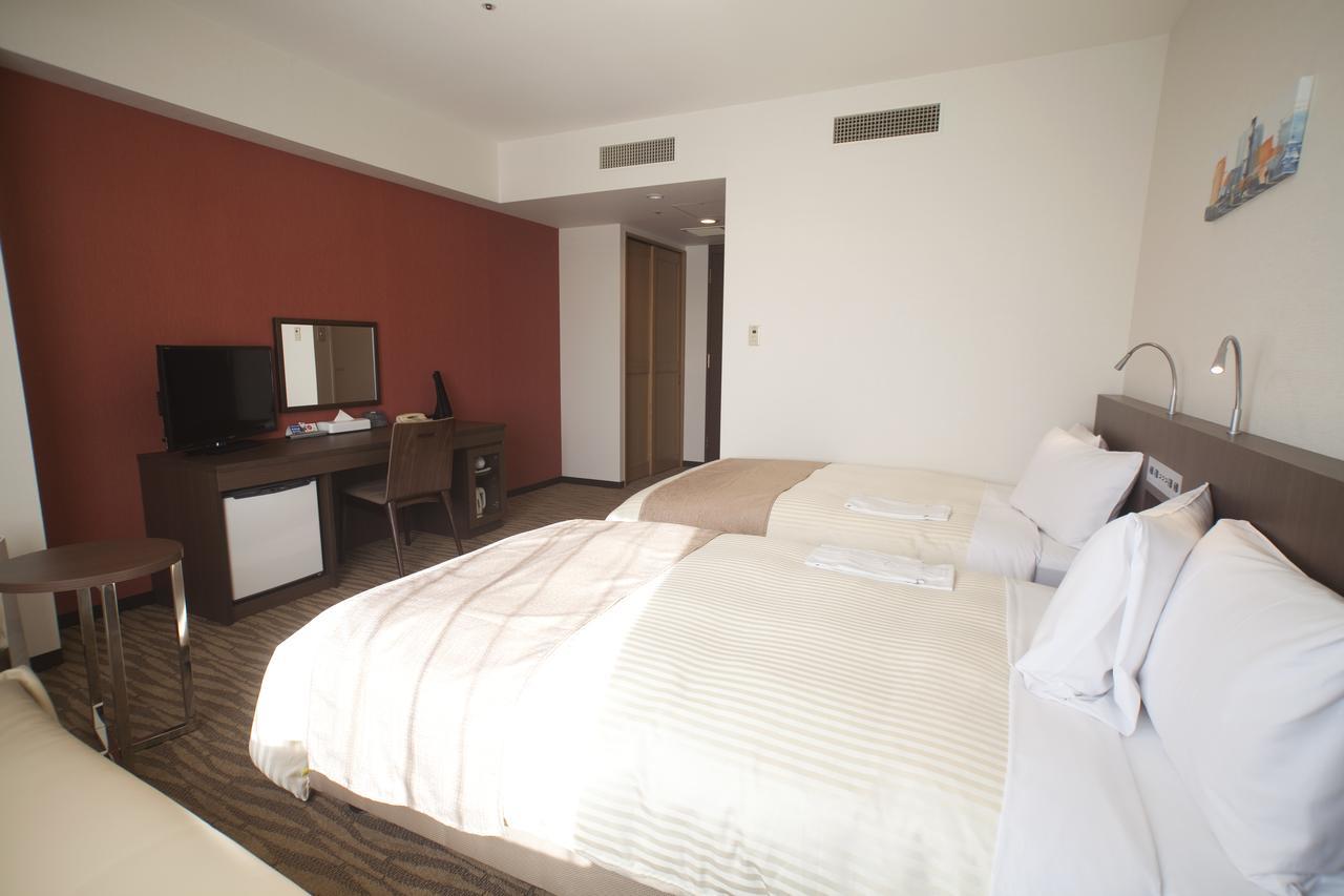 โฮเต็ล พอร์ต พลาซ่า ชิบะ Hotel ภายนอก รูปภาพ A room at the hotel