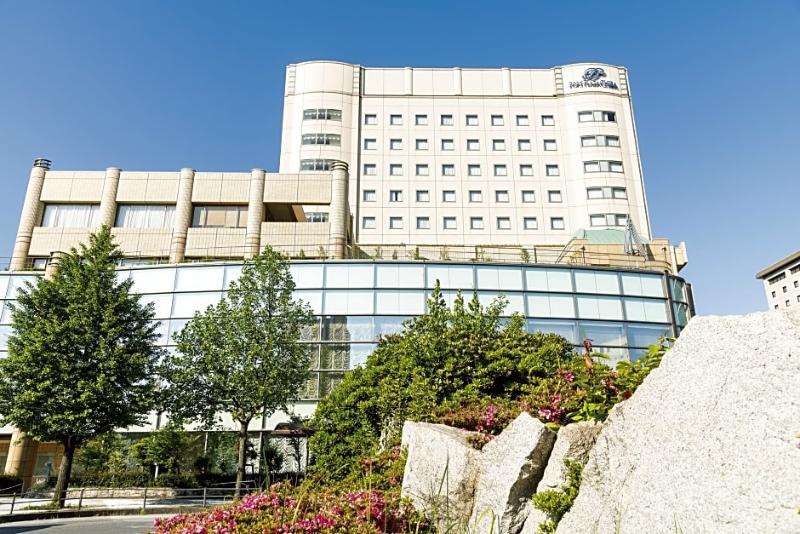 โฮเต็ล พอร์ต พลาซ่า ชิบะ Hotel ภายนอก รูปภาพ The University of Shiga Prefecture